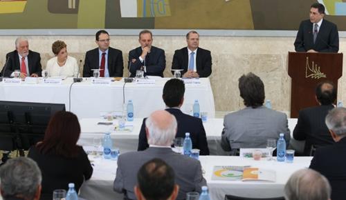 Brasília- DF 28-01-2016 Foto Lula Marques/Agência PT  Presidenta Dilma durante abertura do  44ª Reunião Ordinária do Pleno do Conselho de Desenvolvimento Econômico e Social-CDES