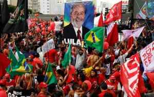 pro_lula_protestors_ap_img