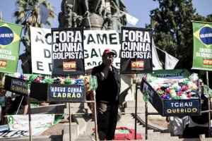 26442446872_1e2ab2737c_z