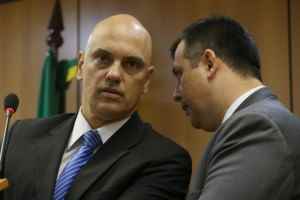 Brasília- DF- Brasil- 21/07/2016- Brasília - O ministro da Justiça, Alexandre de Moraes, em entrevista à imprensa, fala sobre a operação policial que prendeu, um grupo suspeito de planejar atos terroristas a 15 dias da Rio 2016 (José Cruz/Agência Brasil)