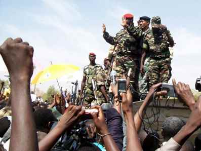 golpe-niger-afp-20100220-HG