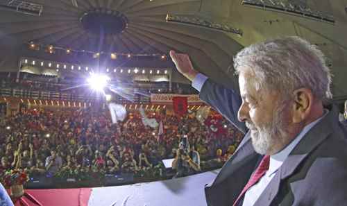 São Paulo- SP- Brasil- 08/04/2016- Ex-presidente Lula, durante encontro com profissionais da educação, no Auditório Celso Furtado, no Centro de Convenções do Anhembi, zona norte da cidade. Foto: Ricardo Stuckert/ Instituto Lula