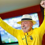 Lula comemorando vitória do Brasil contra o Japão, em 29 de junho de 2026