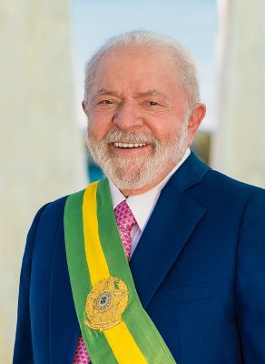 Foto: Lula abre 10 pontos sobre Flávio Bolsonaro em nova pesquisa Datafolha para 2026