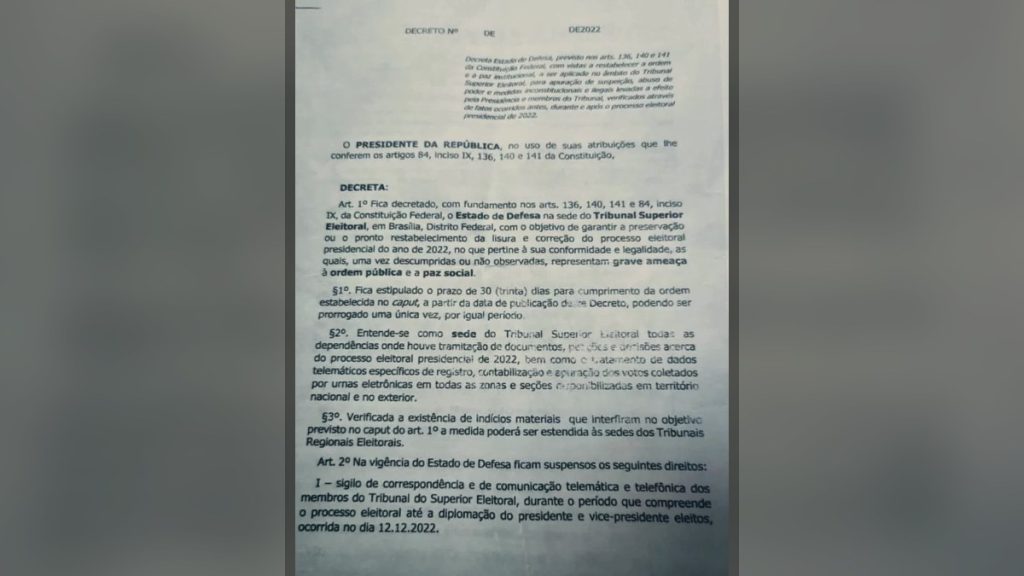 Imagem editorial de apoio sobre oficial.
