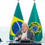 Imagem editorial de apoio sobre oficial.