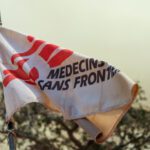 Organização denuncia detenções sem acusação formal, isolamento prolongado e relatos de tortura contra profissionais da saúde palestinos presos por Israel.