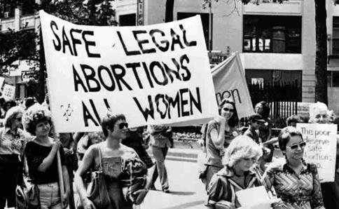 1977:  Women taking part in a demonstration in New York demanding safe legal abortions for all women.  (Photo by Peter Keegan/Keystone/Getty Images)