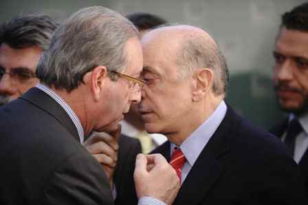 MO_Renan-Calheiro-e-Eduardo-Cunha-coletiva_05212015007-850x566