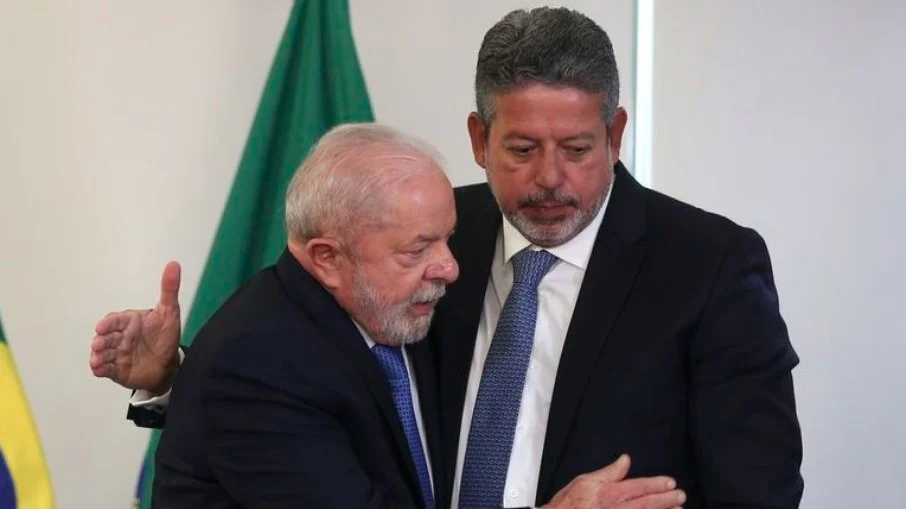 Lula e Papa Francisco: paz, combate à pobreza e proteção da