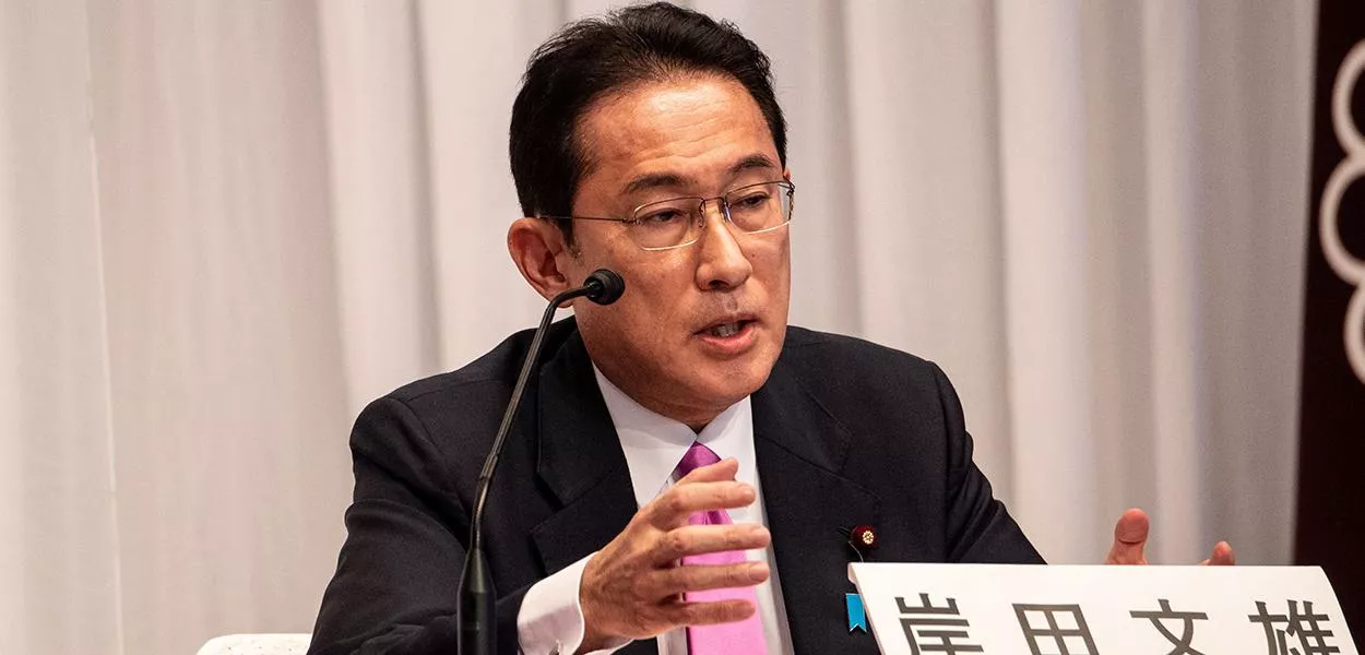 汚職スキャンダルで日本政府が揺れ、閣僚4人が辞任