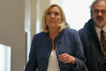 Tribunal decreta pena de prisão para Le Pen, multa milionária e cinco anos sem disputar eleições; Bardella pode ser seu sucessor político.