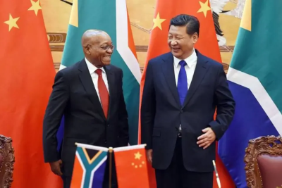 Medida sinaliza aliança estratégica com o Sul Global, enquanto Trump ameaça punir exportações africanas com taxas que beiram o neocolonialismo.