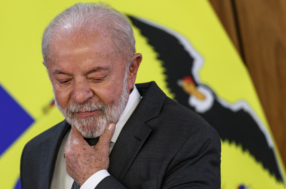 Com a inflação de comida em queda, famílias sentem alívio no bolso e reavaliam a gestão, que ainda enfrenta rejeição maior que aprovação.