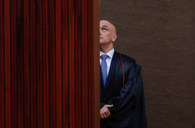 Em entrevista rara, ministro do STF fala ao Washington Post sobre ataques internacionais e reafirma compromisso com a justiça.