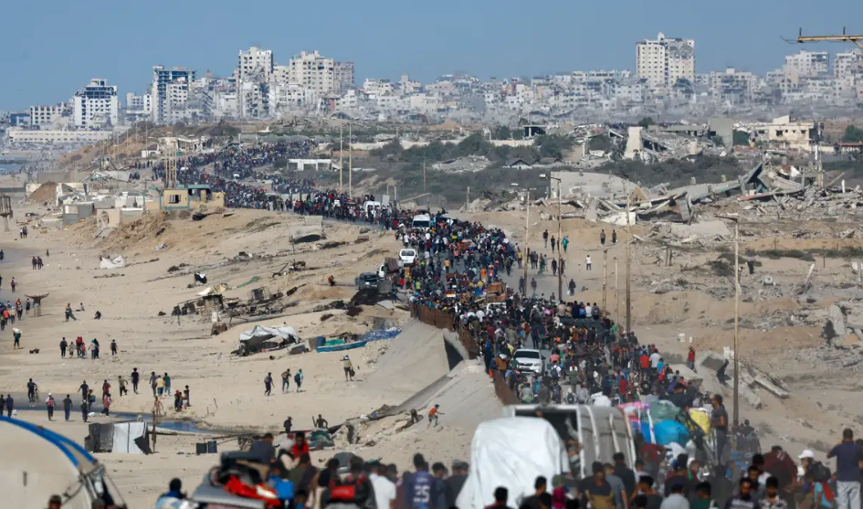 O discurso de Trump em Jerusalém celebra o fim da guerra, mas expõe uma paz desigual, moldada pela força e não pela justiça.