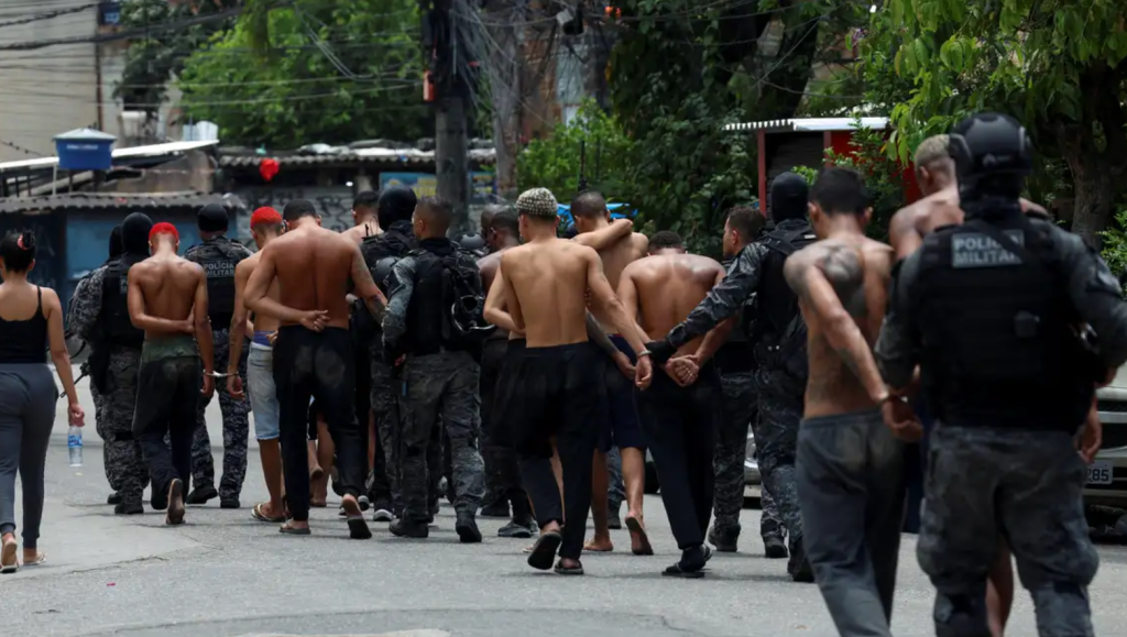 A megaoperação no Complexo da Penha escancarou o colapso moral de um Estado que mata em nome da lei e chama de sucesso o que é tragédia.