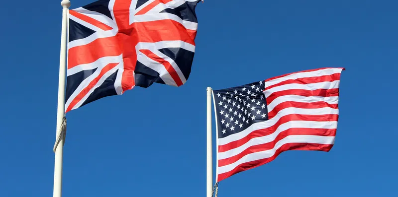 EUA e Reino Unido tentam conter uma indústria bilionária de fraudes online que mistura tecnologia, escravidão e impunidade em nome do lucro global.