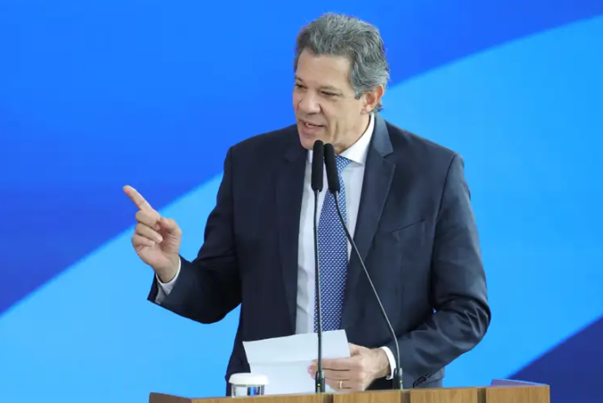 A operação Poço do Lobato movimentou bilhões e reforçou o alerta sobre estruturas que enviam recursos ilícitos ao exterior e os trazem de volta como investimento.