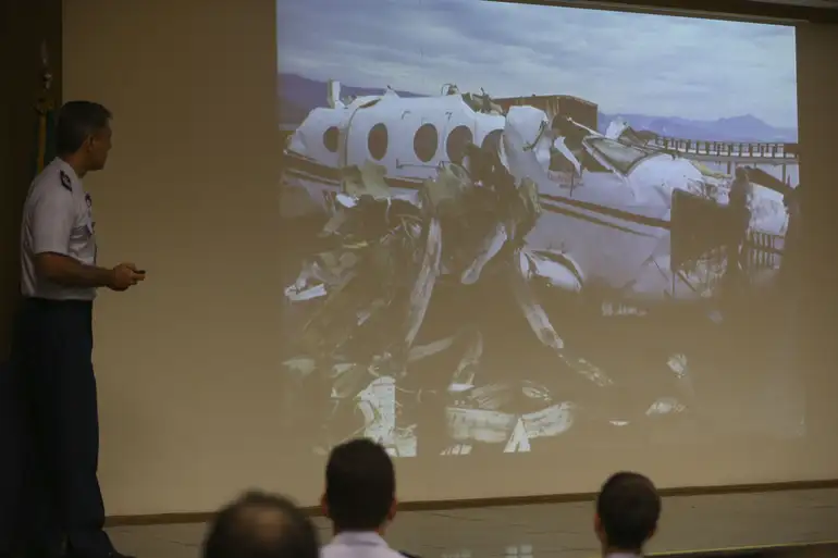 A conexão entre os abusos revelados e o impacto institucional da perda de Teori reacende questionamentos antigos e amplia a demanda por respostas concretas.