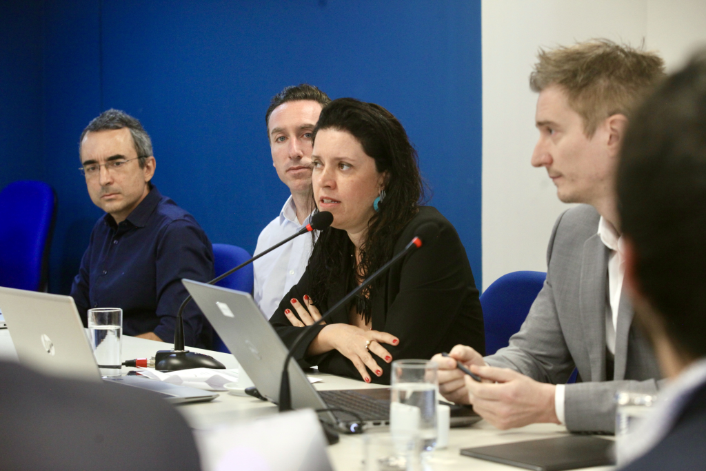 Durante a COP 30, o país apresentou propostas que fortaleceram sua presença em mercados regulados de carbono e no financiamento ambiental, atraindo apoios de diversas nações.