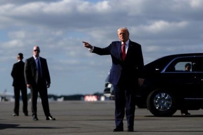 Líderes europeus levam estratégia de pressão a Davos, onde devem confrontar Trump em meio a um clima de desconfiança e tensão.
