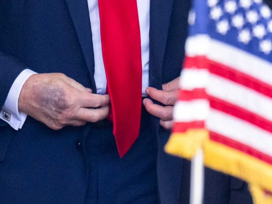 Trump reacende tensão global ao mirar a Groenlândia