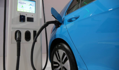 Crescimento dos carros elétricos entra em zona crítica