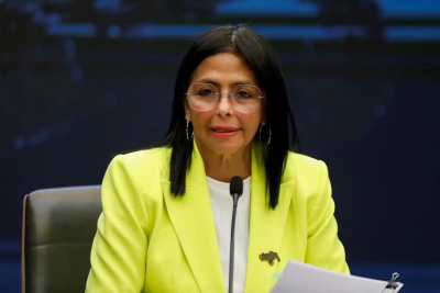 A decisão do Itamaraty busca preservar a estabilidade institucional e evitar o colapso político em um momento de forte tensão regional.