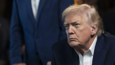 Pesquisa Reuters/Ipsos mostra que apenas um terço dos americanos aprova a ação militar na Venezuela, revelando ceticismo sobre intervenções externas e seus custos humanos.