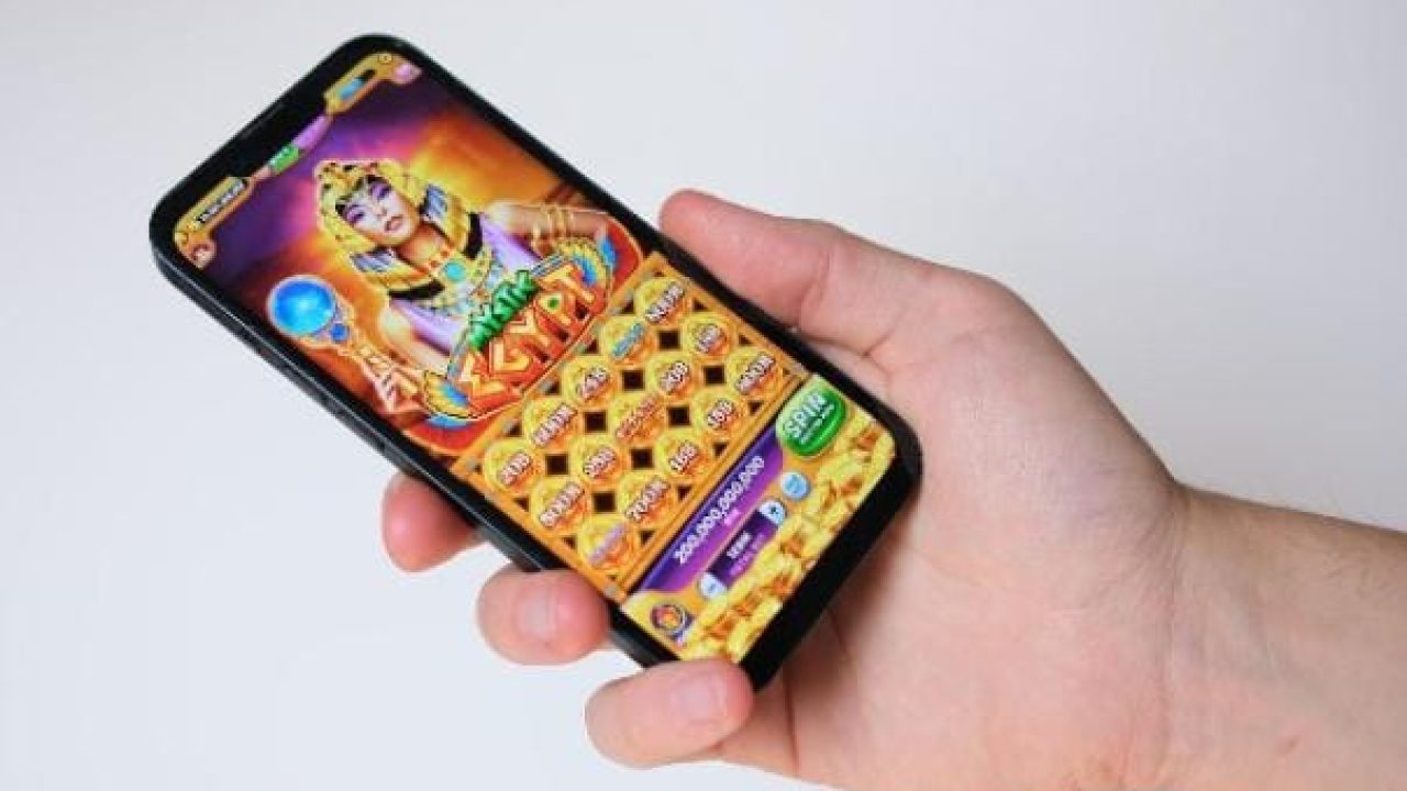 Além do “Jogo do Tigrinho”: A febre dos slots que bombam no Brasil - O  Cafezinho