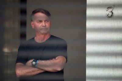 Jair Bolsonaro, Prisão Domiciliar, Alexandre de Moraes, STF, Política Brasileira, Brasília, Monitoramento Eletrônico, Notícias Jurídicas, Oposição, Direita Brasileira