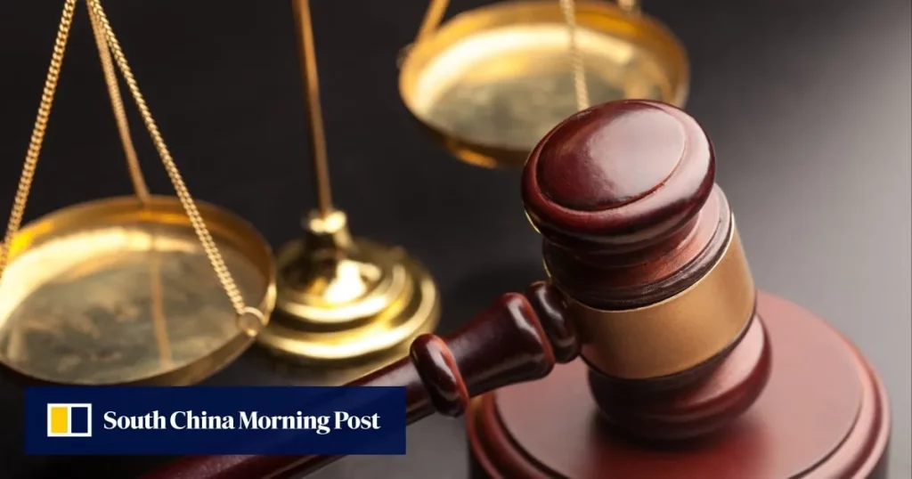 Símbolos da justiça ilustram campanha de aplicação da lei na China