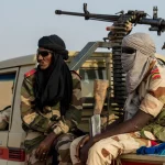 Militares em veículo com metralhadora pesada no Sahel. (Foto: rt.com)