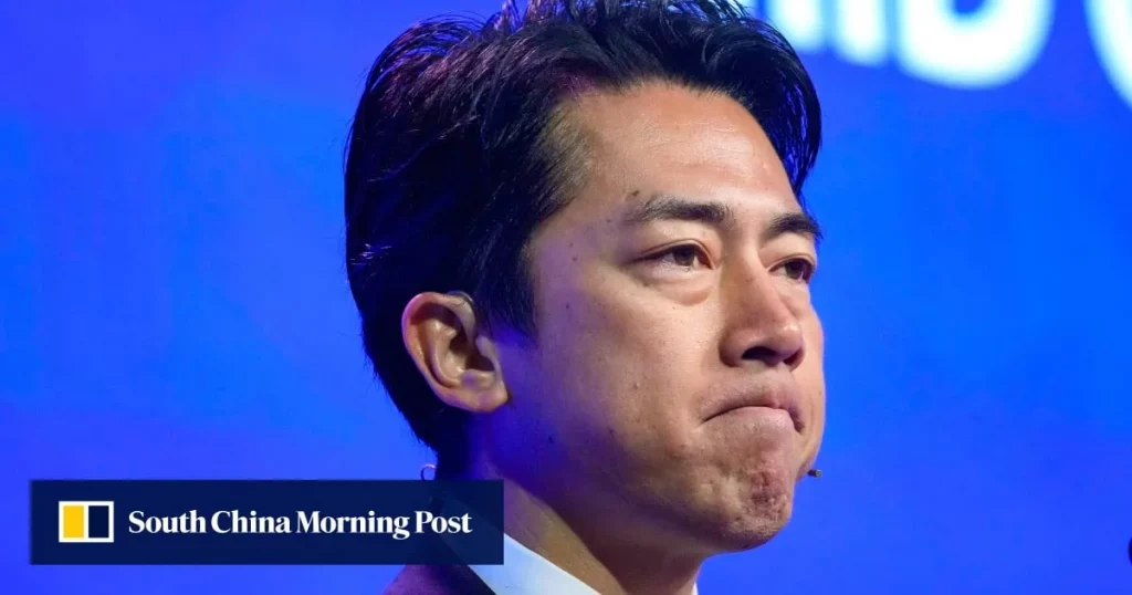Ministro da Defesa japonês Shinjiro Koizumi durante discurso no Shangri-La Dialogue.