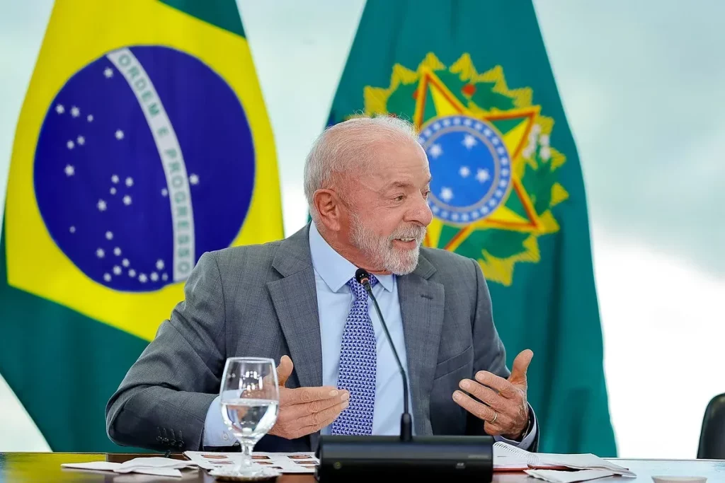 O ministro da Fazenda durante entrevista coletiva no Palácio do Planalto. (Foto: www.metropoles.com)