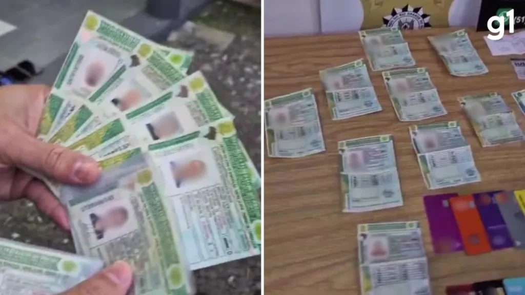 Documentos falsificados apreendidos durante operação contra quadrilha suspeita de golpes bancários no RS. (Foto: g1.globo.com
