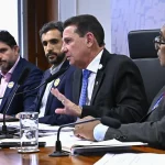 Audiência pública da Comissão de Ciência, Tecnologia, Inovação, Comunicação e Informática (CCT) no Senado, com participação d