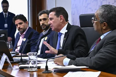 Audiência pública da Comissão de Ciência, Tecnologia, Inovação, Comunicação e Informática (CCT) no Senado, com participação d