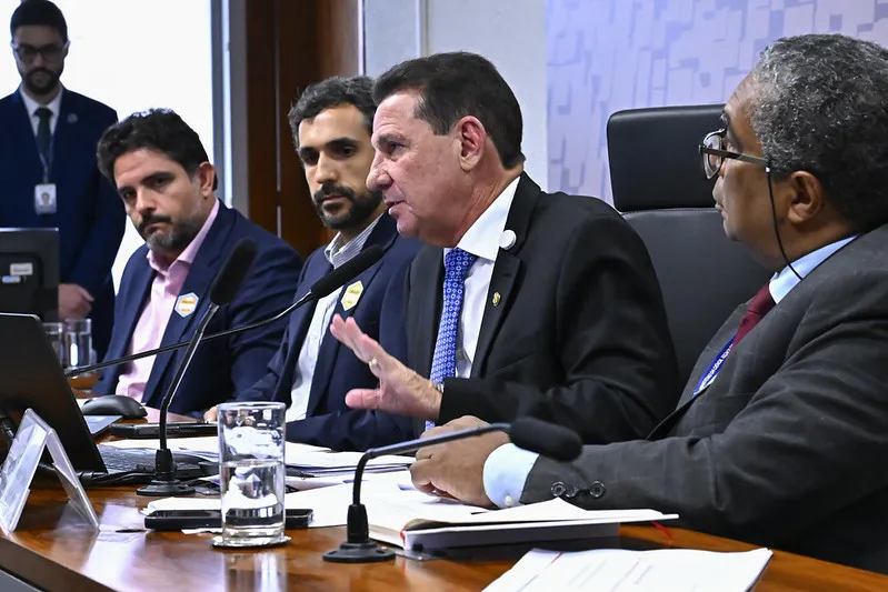 Audiência pública da Comissão de Ciência, Tecnologia, Inovação, Comunicação e Informática (CCT) no Senado, com participação d