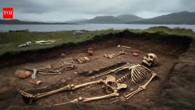 Esqueleto encontrado em escavação arqueológica na Escócia, próximo a um lago. (Foto: timesofindia.indiatimes.com)