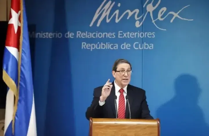 O ministro de Relações Exteriores de Cuba, Bruno Rodríguez, discursa em coletiva no Ministério das Relações Exteriores do paí