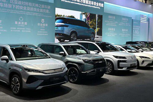 Invasão chinesa vira o jogo e faz mercado de carros acelerar no Brasil